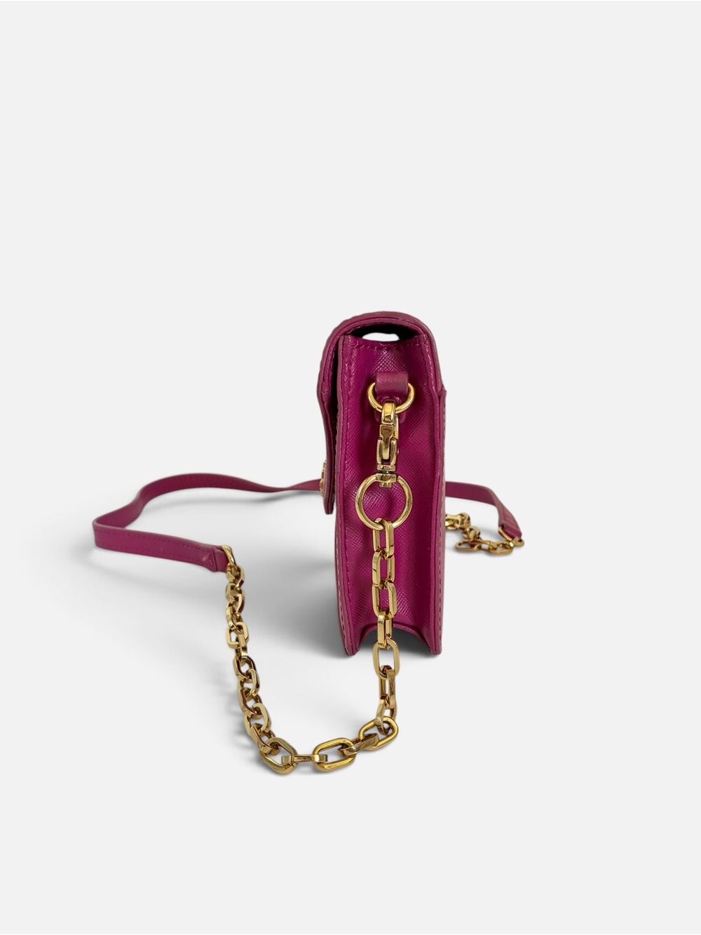 Tory Burch Envelope Crossbody Bag in Magenta with Gold Hardware - Picture 3 of 11